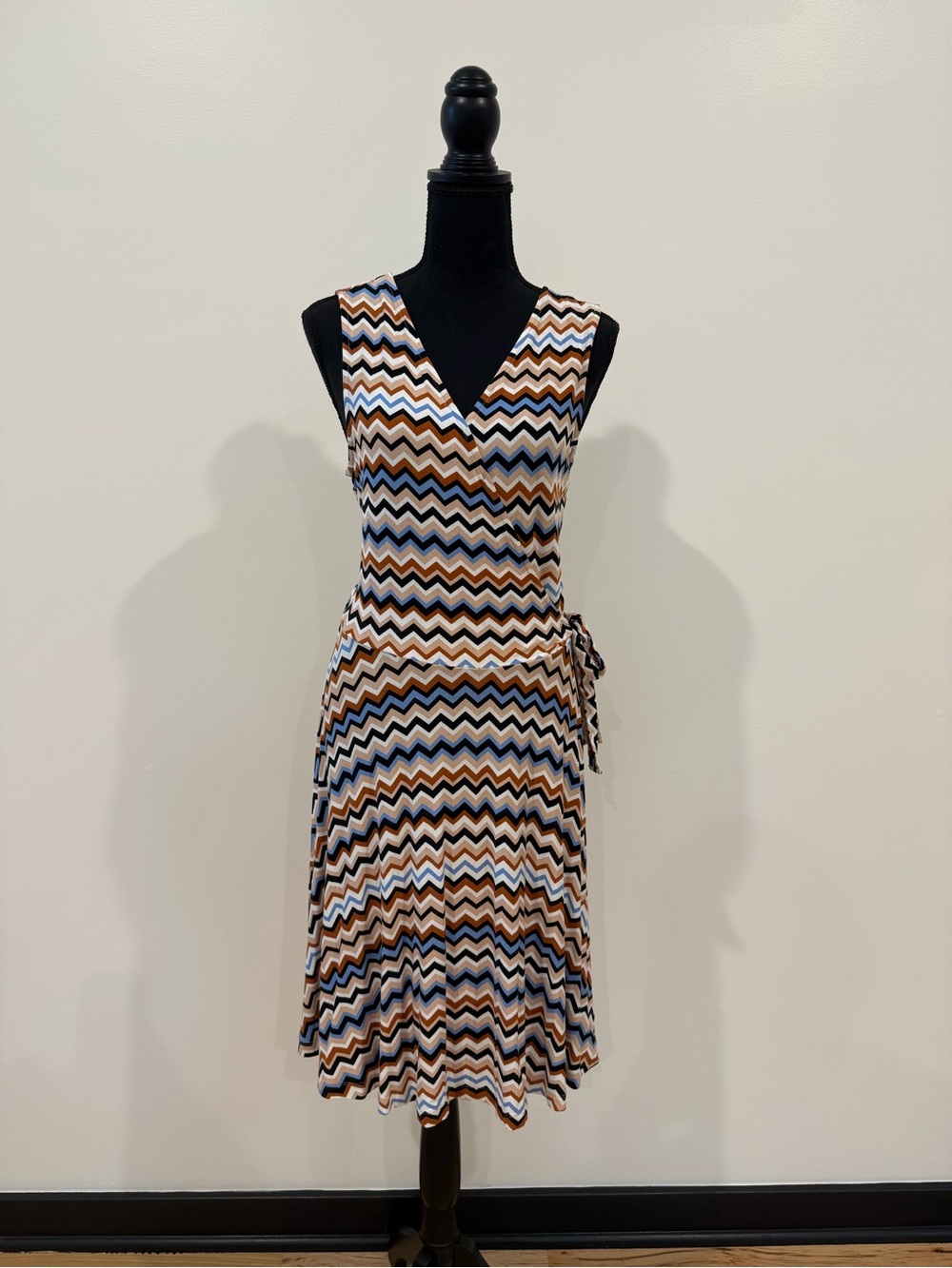 LASCANA Multicolor Chevron Faux Wrap Midi Dress Side Tie Size 8